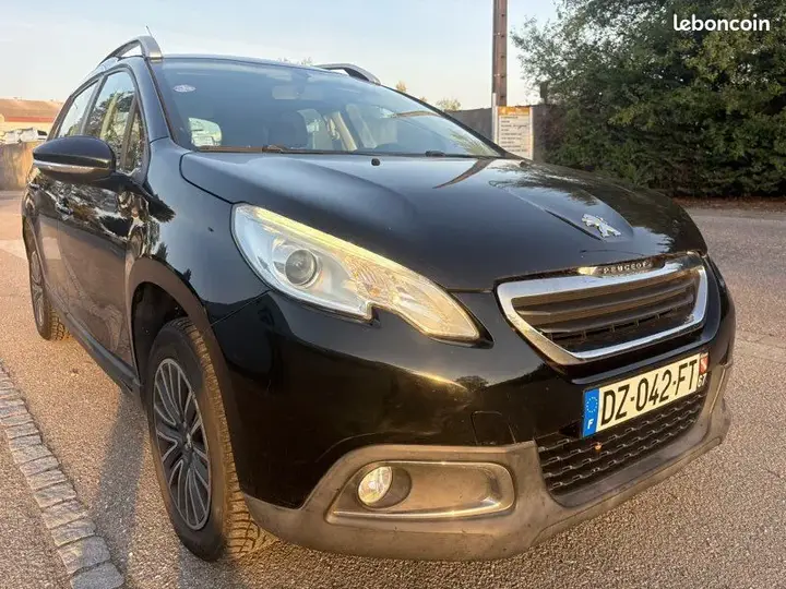 Peugeot 2008 2016 photo 5
