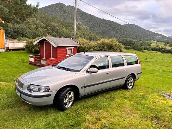 Volvo V70 2001 photo 3