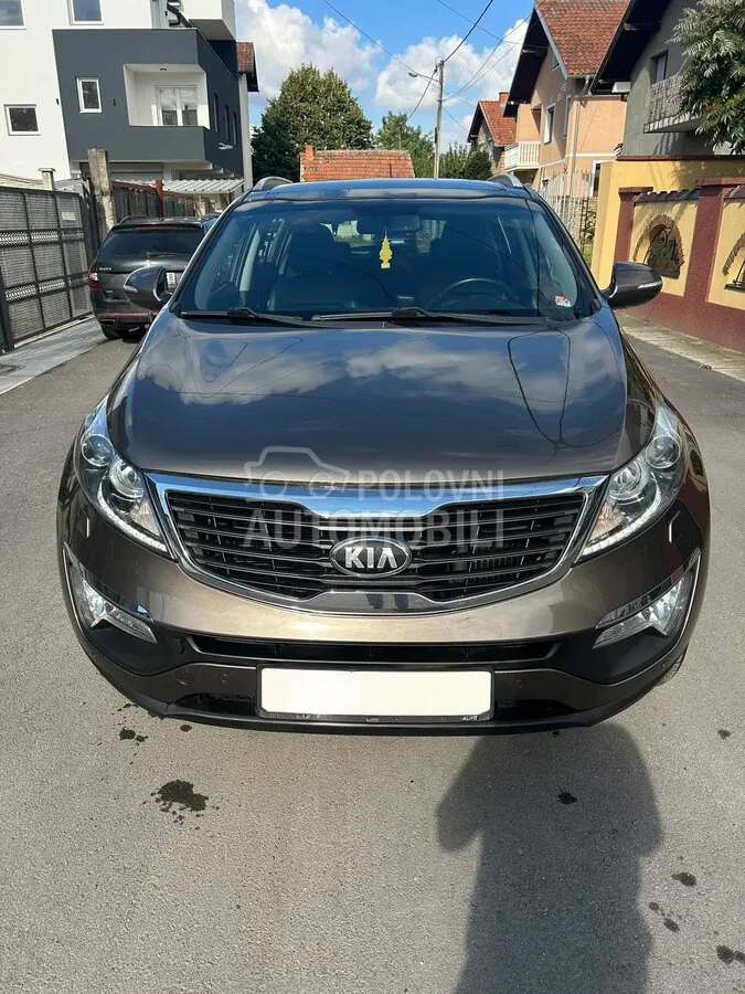 Kia Sportage 2013 photo 2