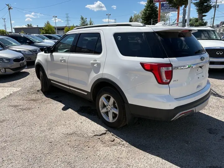 Ford Explorer 2016 photo 5