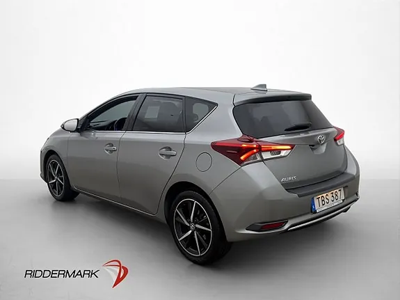 Toyota Auris 2017 photo 5