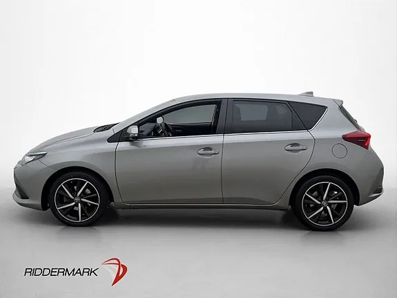 Toyota Auris 2017 photo 4