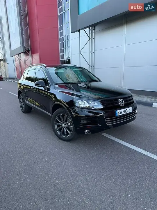 Volkswagen Touareg 2013 photo 2
