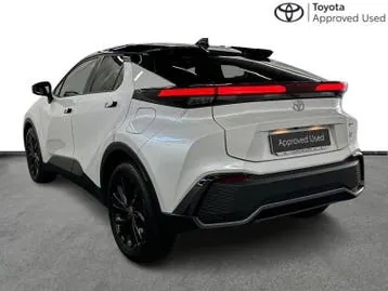 Toyota C-Hr 2024 photo 2