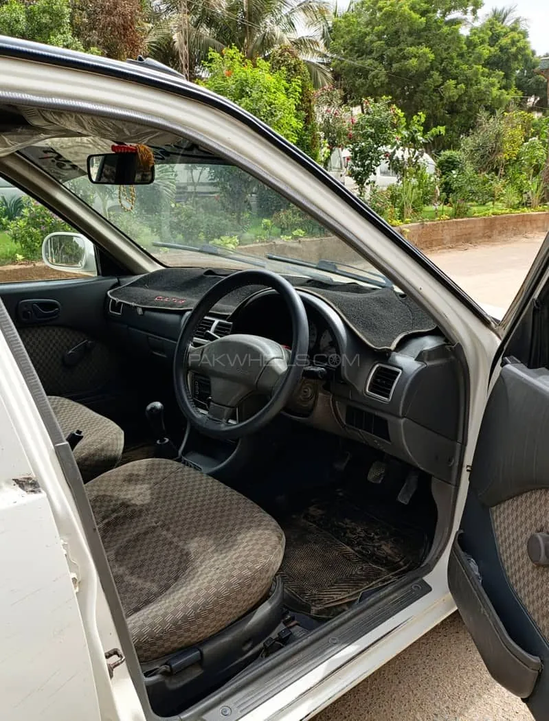 Suzuki Cultus