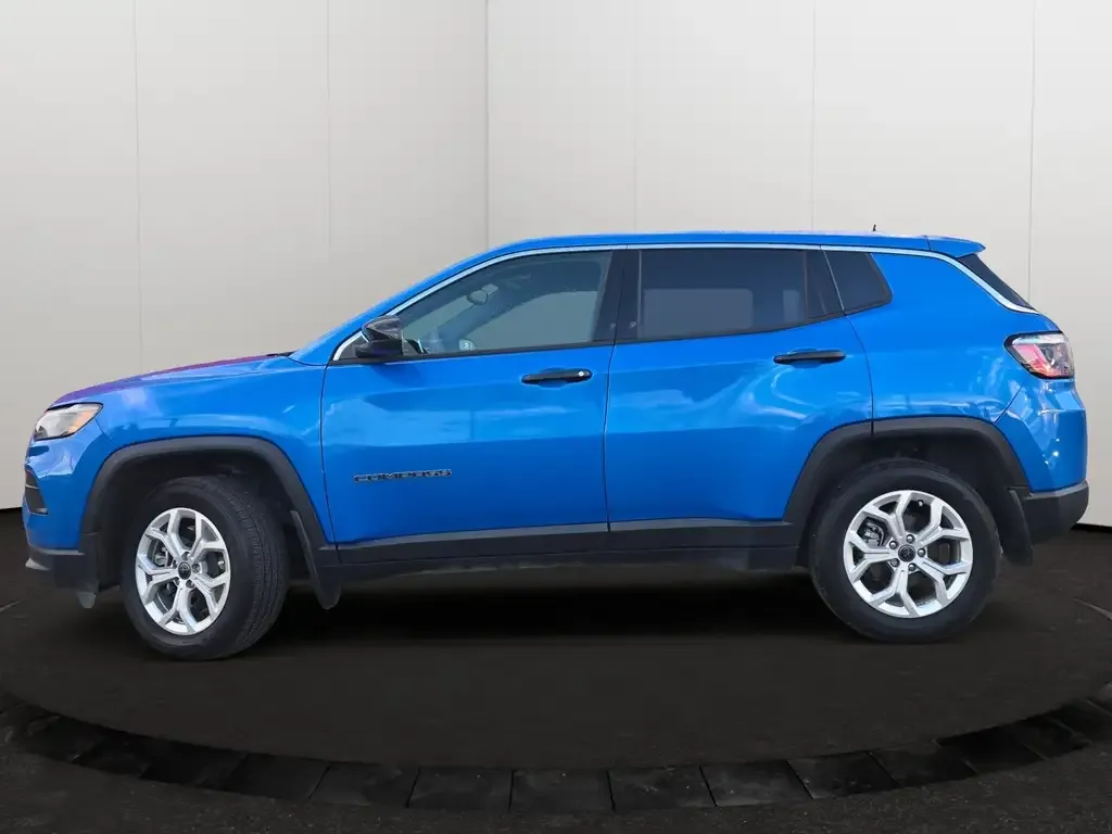 Jeep Compass 2025 photo 3