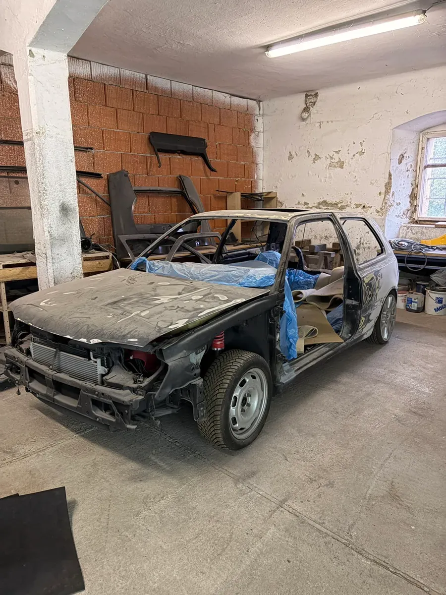 Volkswagen Golf 1997 photo 2