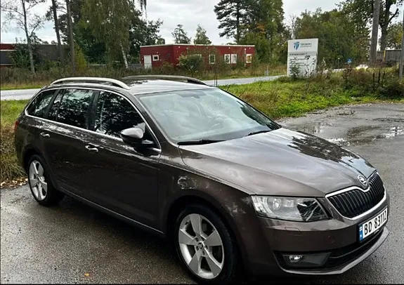 Skoda Octavia 2014 photo 3