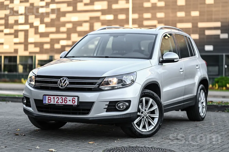 Volkswagen Tiguan 2012 photo 2