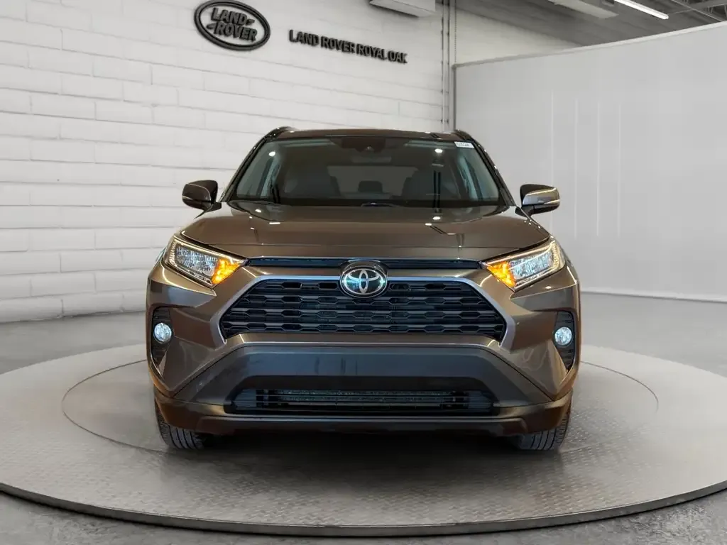 Toyota Rav4 2021 photo 2