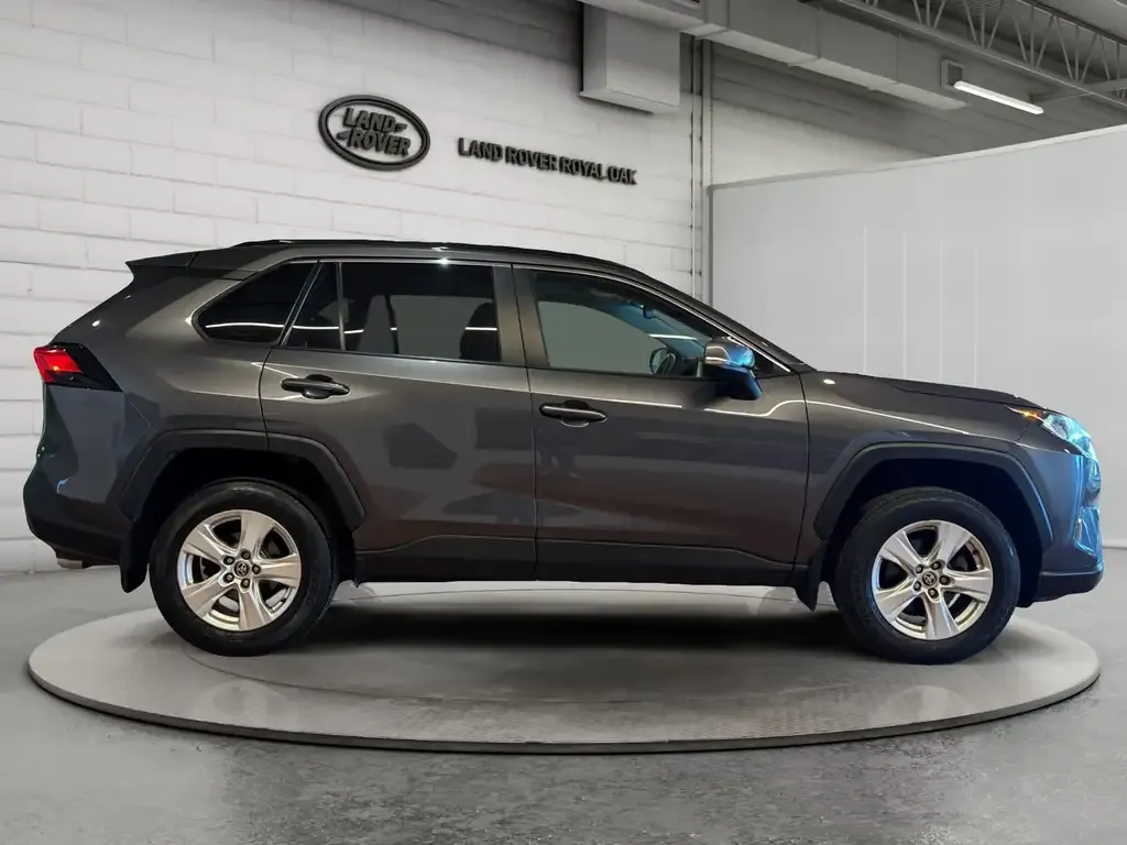 Toyota Rav4 2021 photo 4