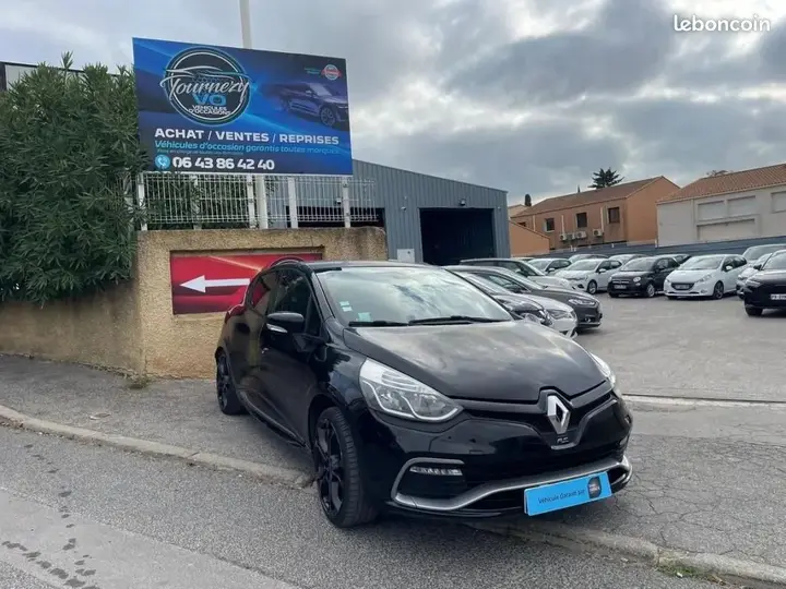Renault Clio 2015 photo 2