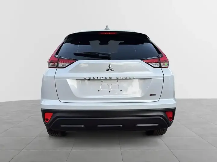 Mitsubishi Eclipse Cross 2026 photo 3