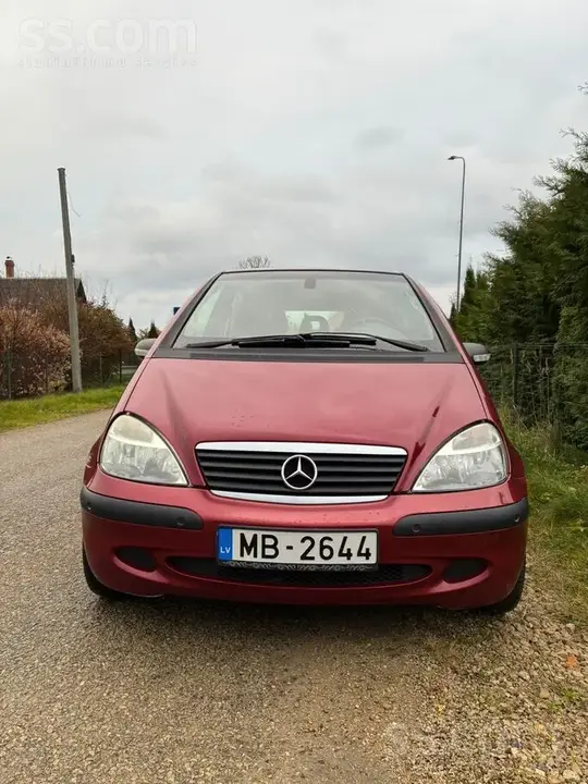 Mercedes-Benz A160