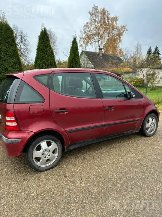 Mercedes-Benz A160 2003 photo 2