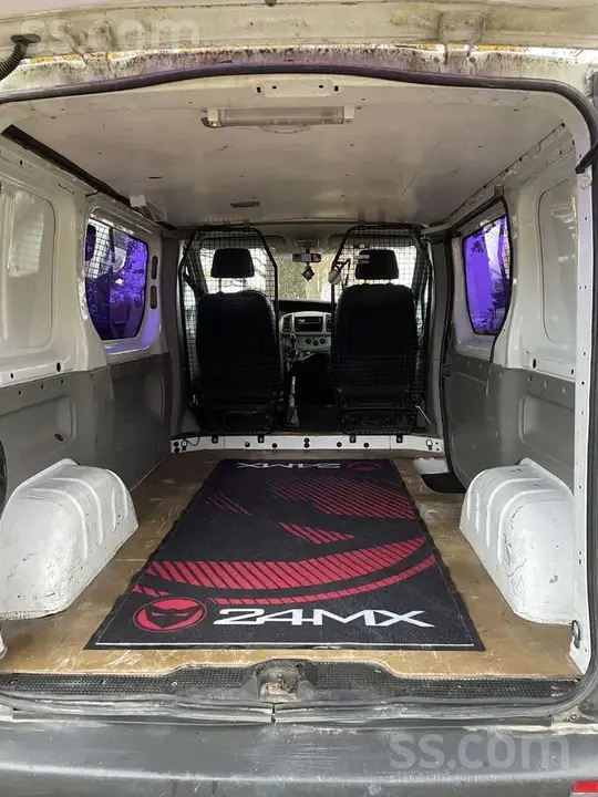 Opel Vivaro 2005 photo 4
