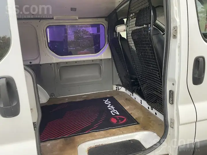 Opel Vivaro 2005 photo 5