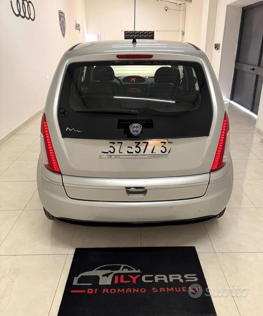Lancia Musa 2012 photo 4