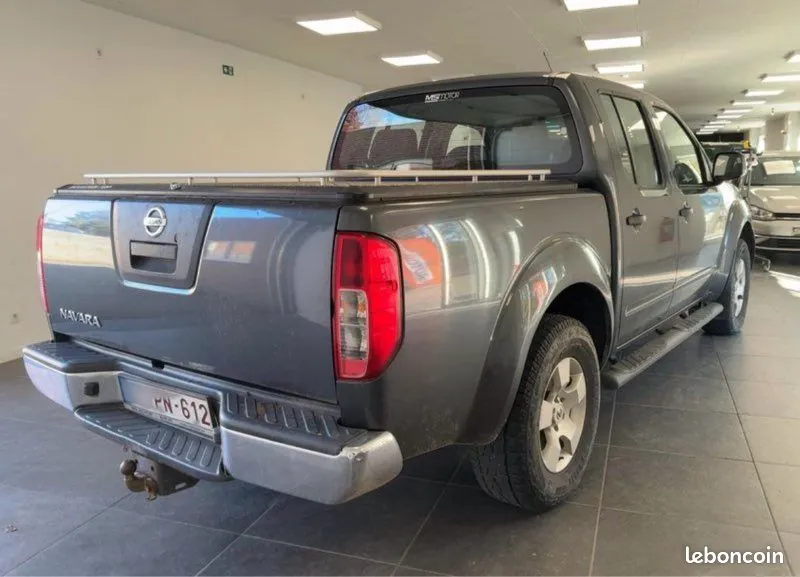 Nissan Navara 2013 photo 3