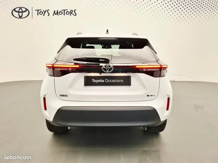 Toyota Yaris Cross 2025 photo 4