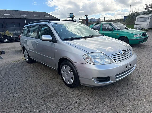 Toyota Corolla 2004 photo 3