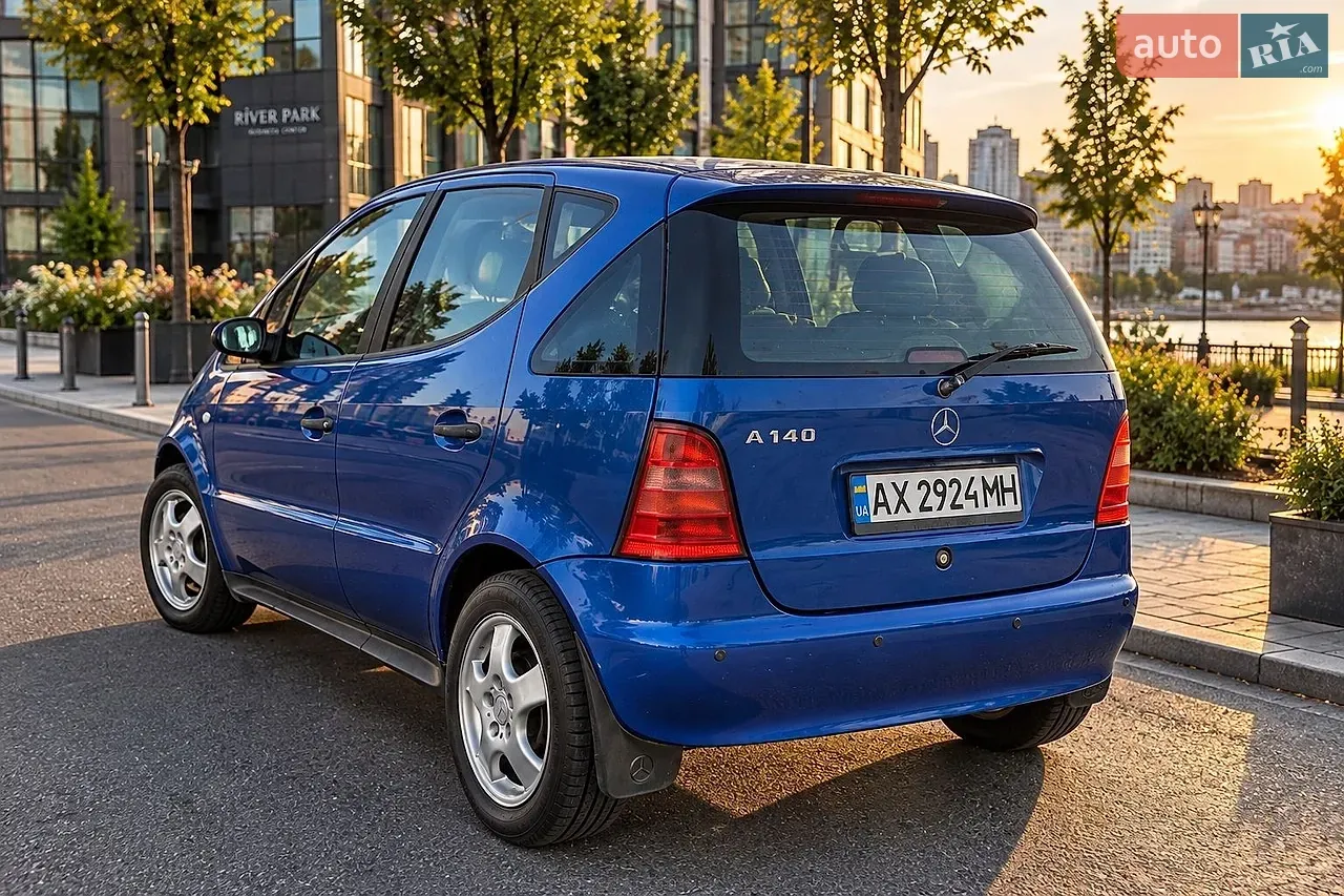 Mercedes-Benz A-Class 1999 photo 3