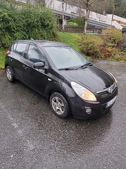 Hyundai I20 2011 photo 2