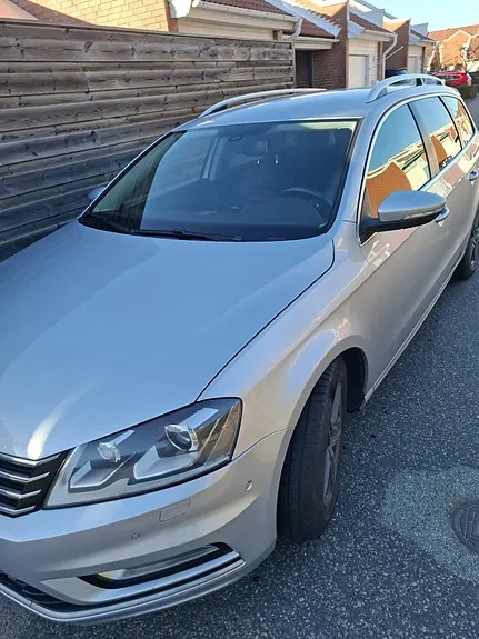 Volkswagen Passat 2014 photo 2