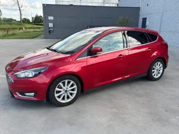 Ford Focus 2015 photo 2