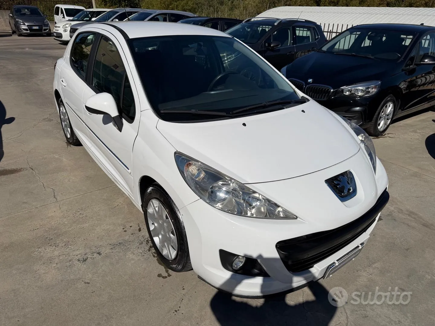 Peugeot 207 2011 photo 4