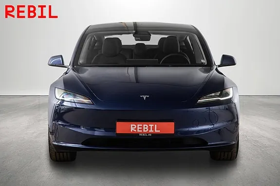 Tesla Model 3 2024 photo 3
