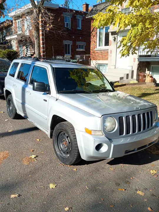 Jeep Patriot 2010 photo 2