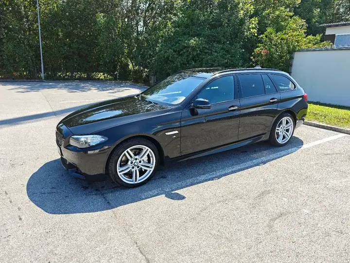 BMW 5 Series 2016 photo 2