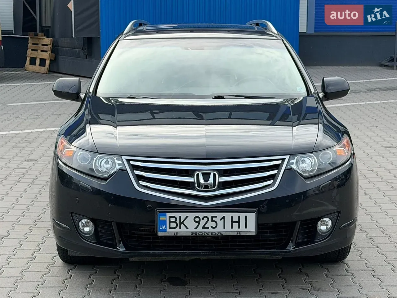 Honda Accord 2010 photo 2