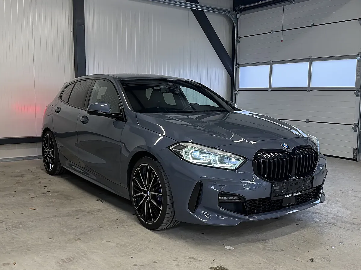 BMW 1 Series 2020 photo 3