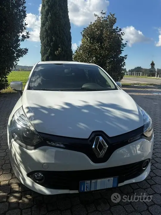 Renault Clio 2015 photo 3