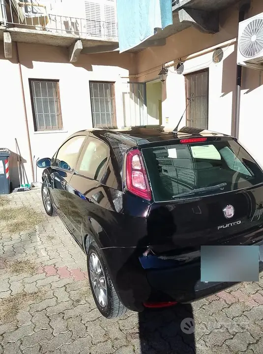 Fiat Punto Evo 2011 photo 4
