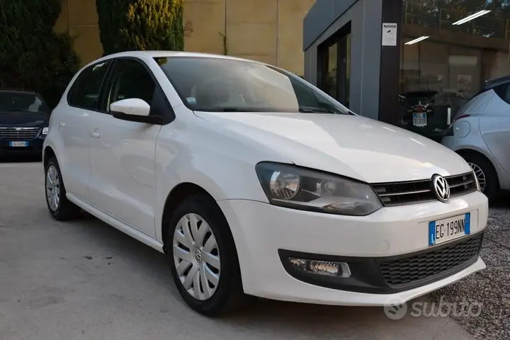 Volkswagen Polo 2011 photo 3