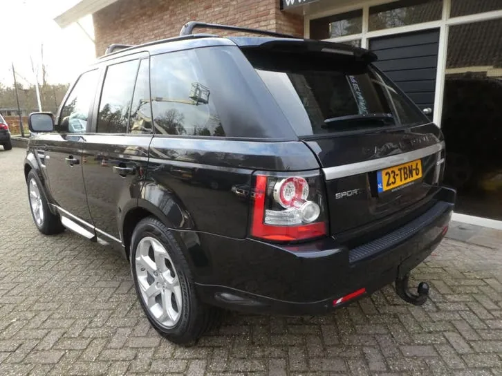 Land Rover Range Rover Sport 2012 photo 3
