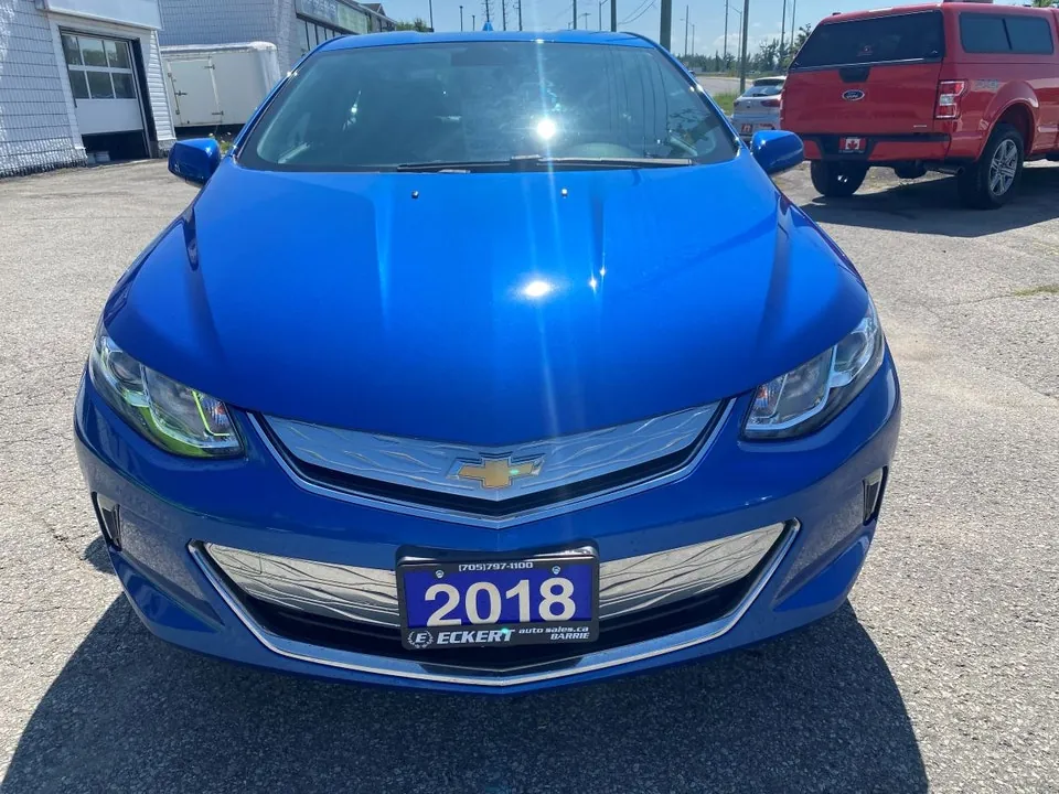 Chevrolet Volt 2018 photo 2