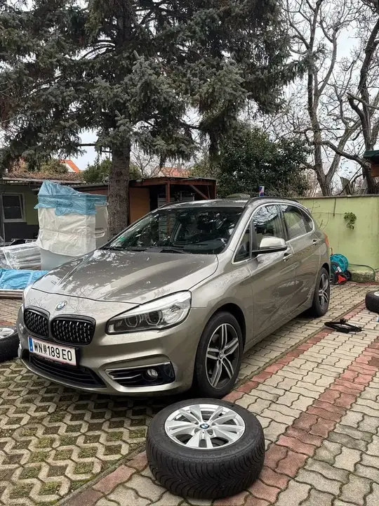 BMW 2 Series 2015 photo 2