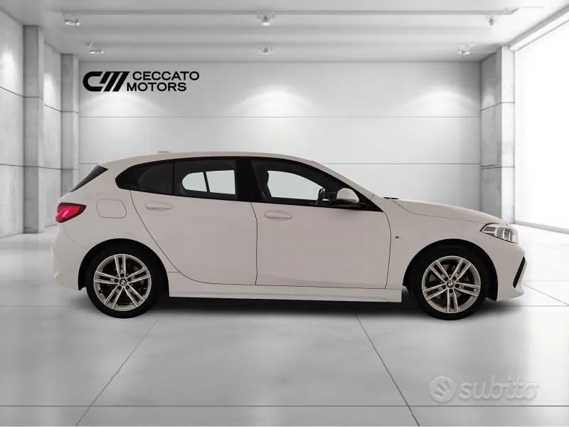 BMW 1 Series 2022 photo 3