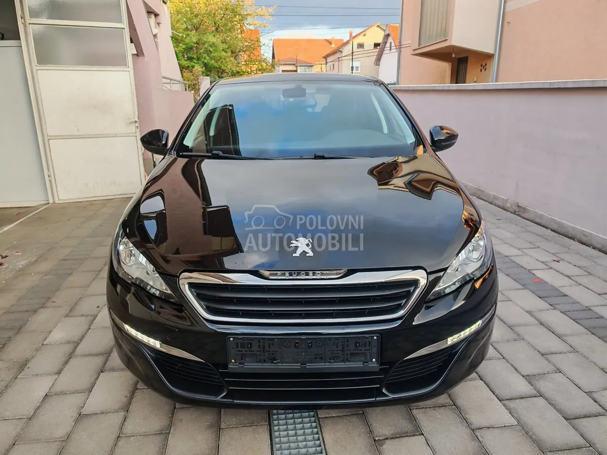Peugeot 308 2015 photo 3