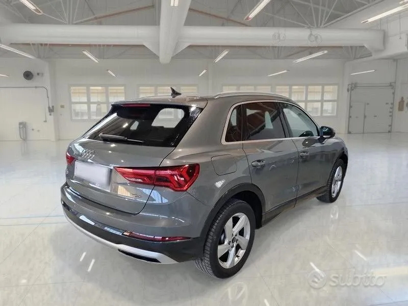 Audi Q3 2022 photo 4