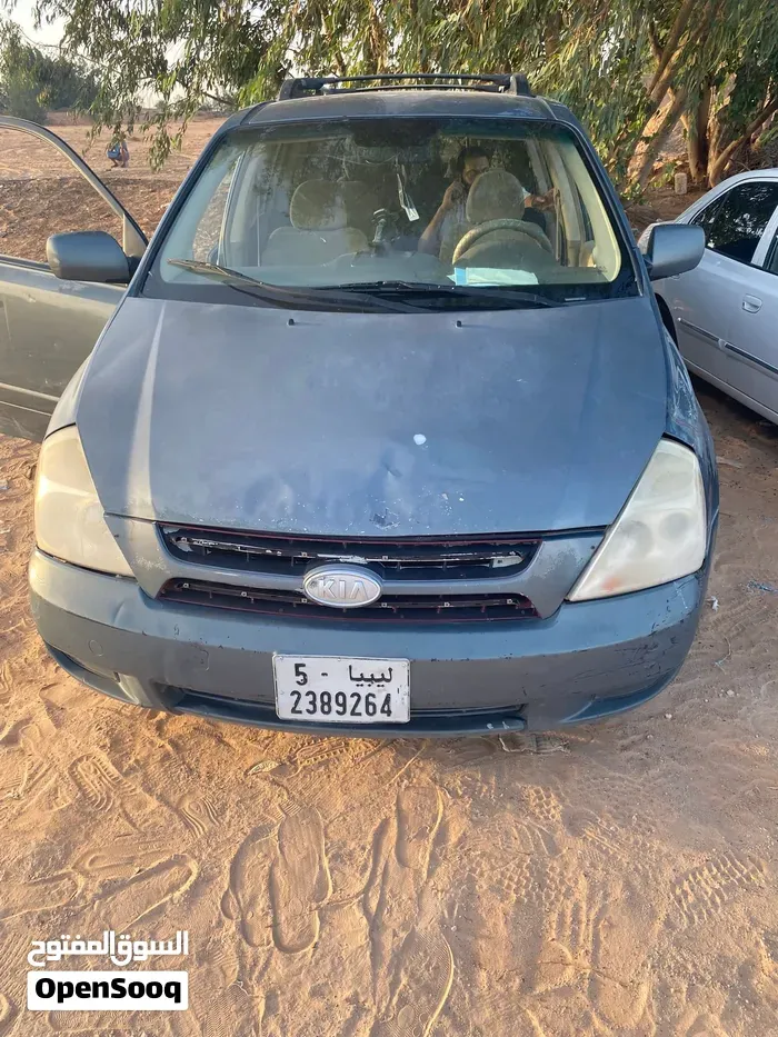 Kia Sedona 2009 photo 5