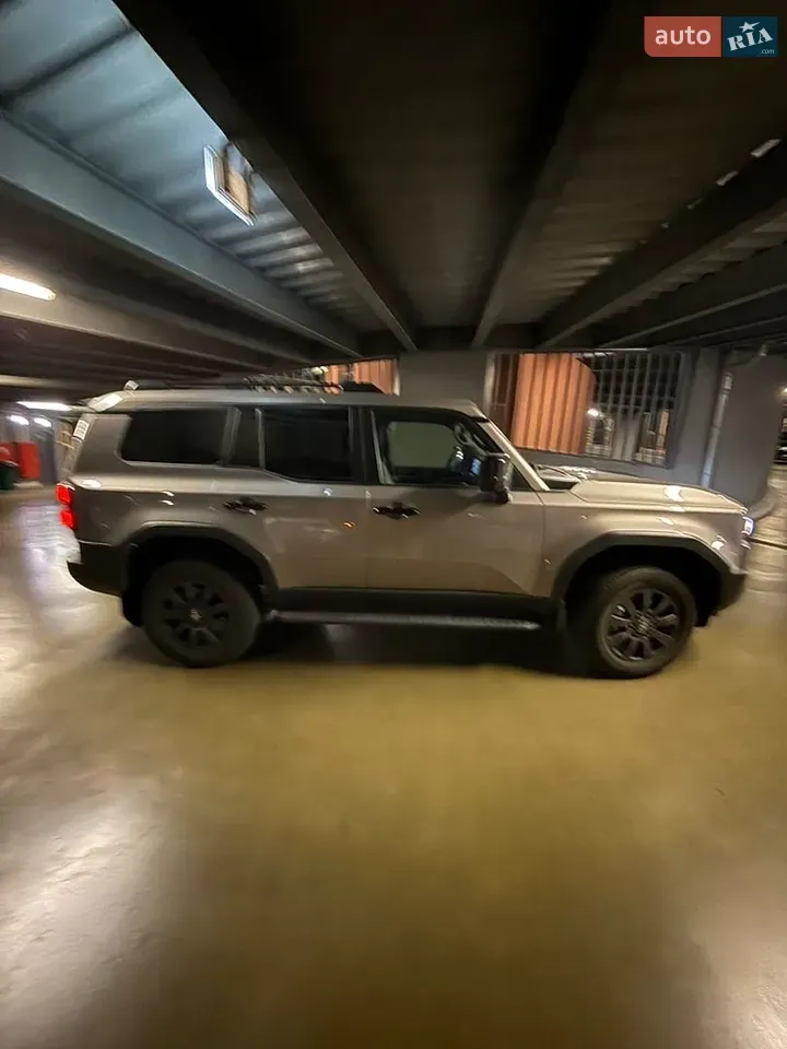 Toyota Land Cruiser Prado