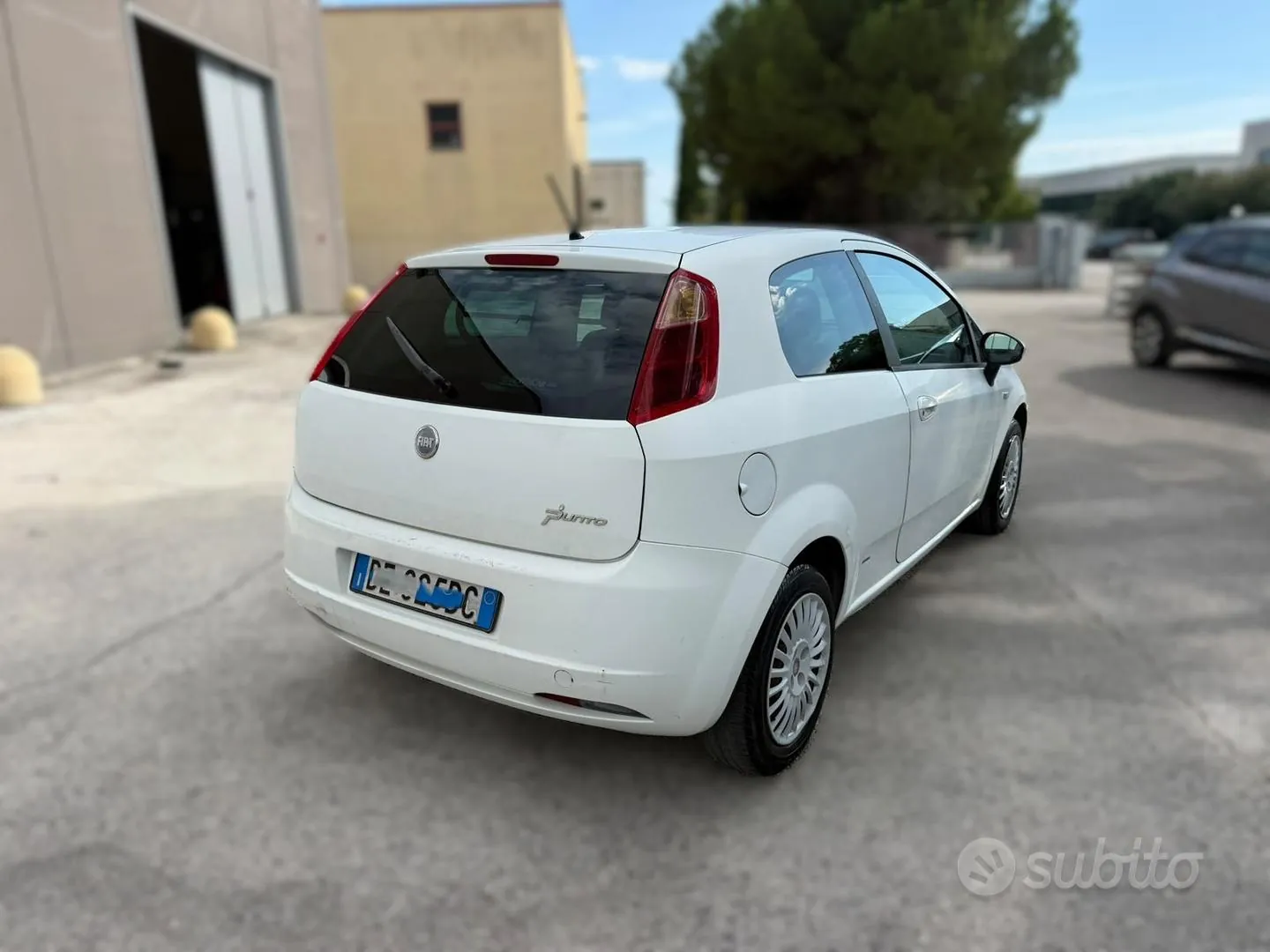 Fiat Grande Punto 2008 photo 5