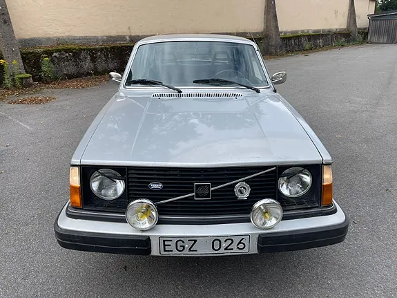 Volvo 244 1977 photo 5