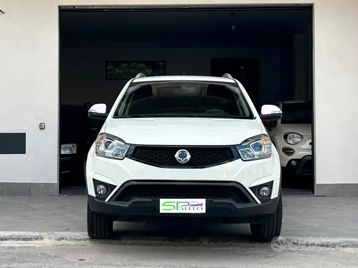 KG Mobility Korando 2017 photo 2