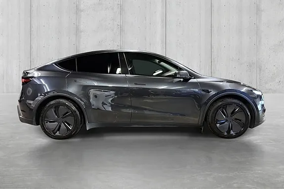 Tesla Model Y 2025 photo 3
